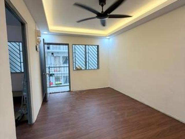 Flat for sale in Tampoi, Johor Bahru