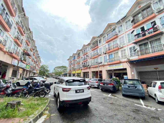 Shop for sale in Johore Bahru, Johor