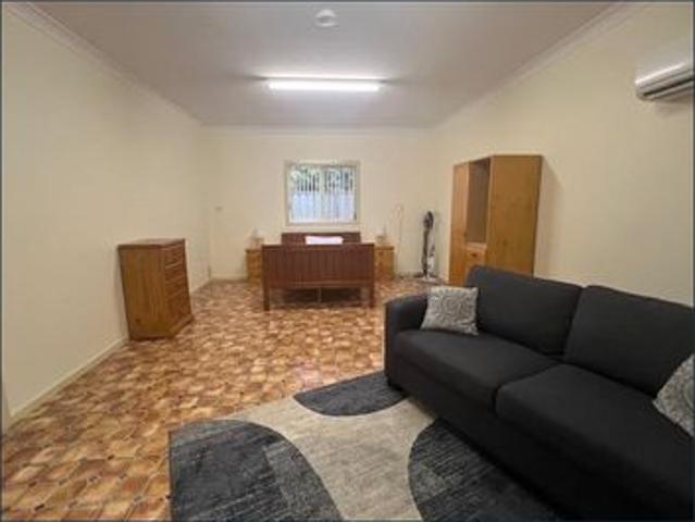 Apartment for rent in Piallamore, New South Wales