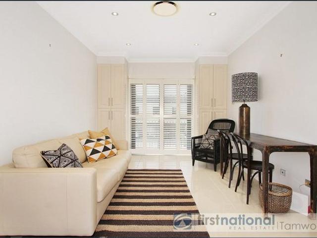 Apartment for rent in Piallamore, New South Wales