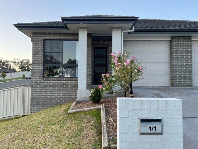 Villa for rent in Piallamore, New South Wales