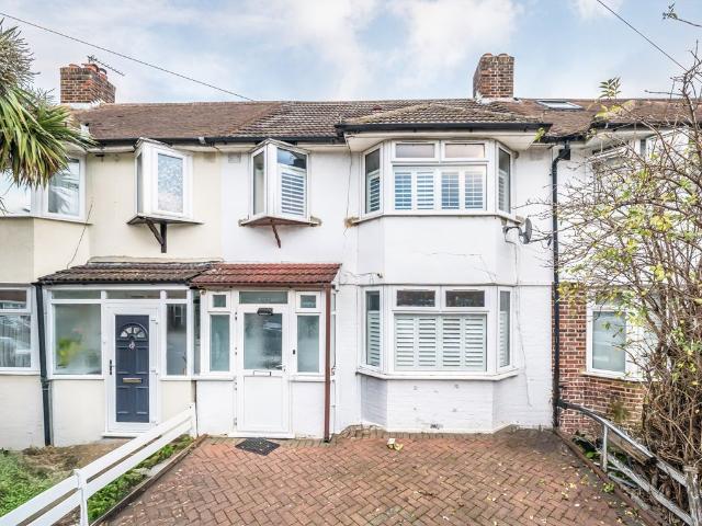 Apartment for rent in London Borough of Merton, Mitcham