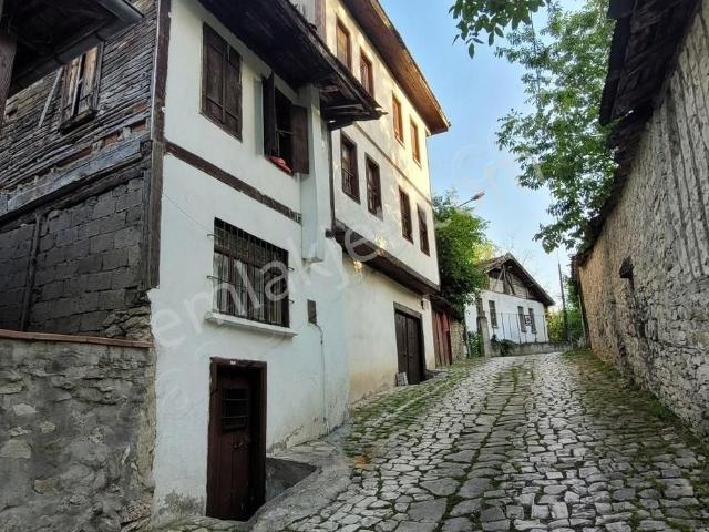 Safranbolu içerisinde satılık Villa