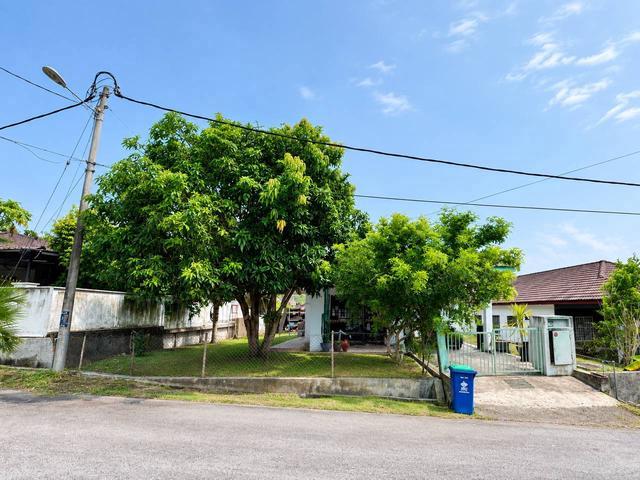 Bungalow for sale in Petaling, Subang Jaya