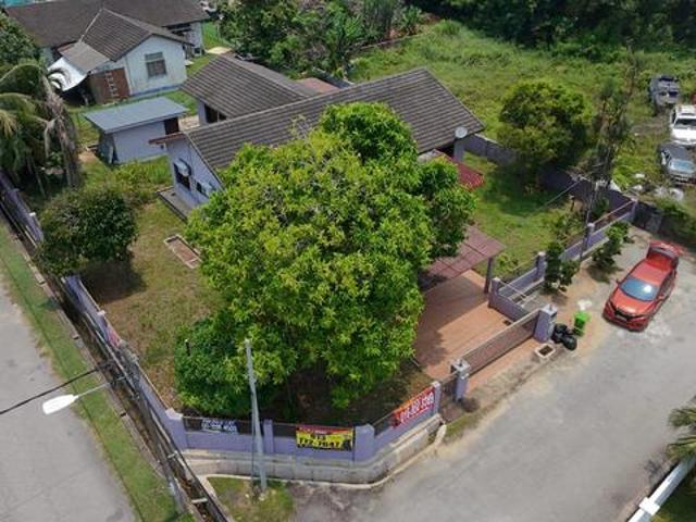 Bungalow for sale in Kuantan, Pahang