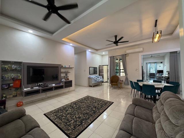 Bungalow for sale in Sendayan Village, Negeri Sembilan