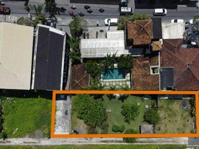 Tanah dijual di Tibubeneng, Badung