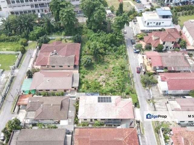 House for sale in Country Heights Damansara, Kuala Lumpur