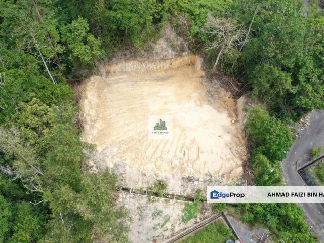House for sale in Sendayan Village, Negeri Sembilan