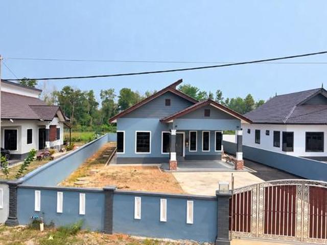 Bungalow for sale in Paka, Dungun