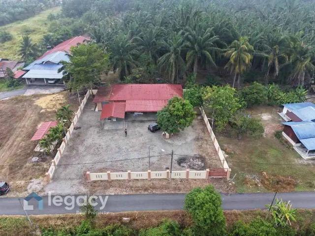 Bungalow for sale in Perak