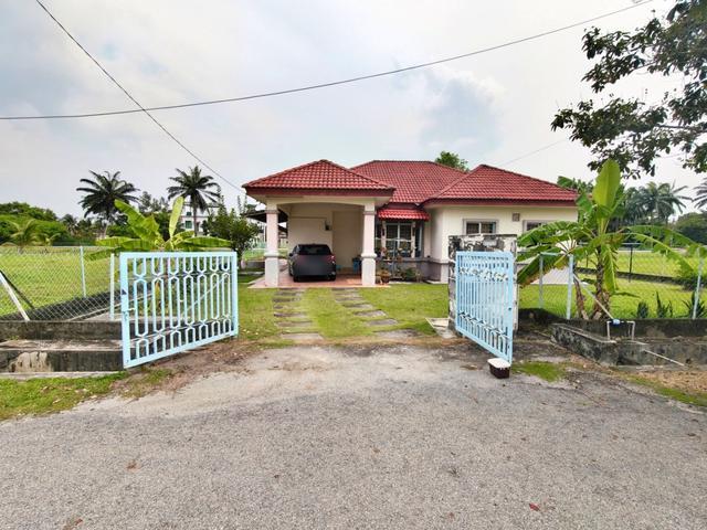 Bungalow for sale in Tanjong Sepat, Selangor