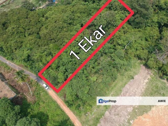 House for sale in Malaka