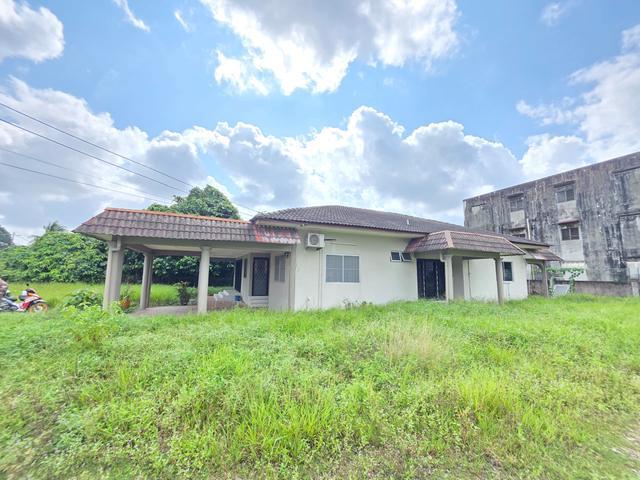 Bungalow for sale in Pekan, Pahang