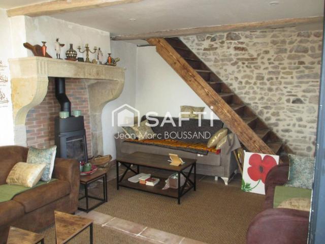 Maison vente à Tancon, Angelin