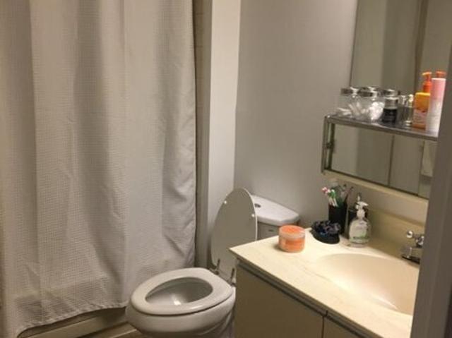 Room for rent in Woburn, Ontario