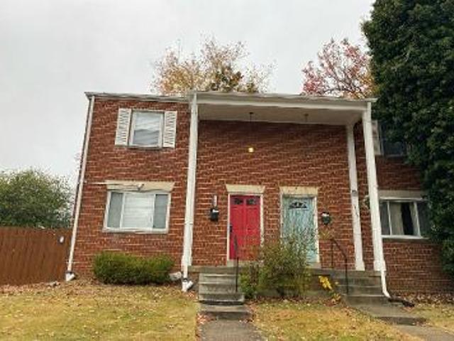 Condo for sale in Alexandria