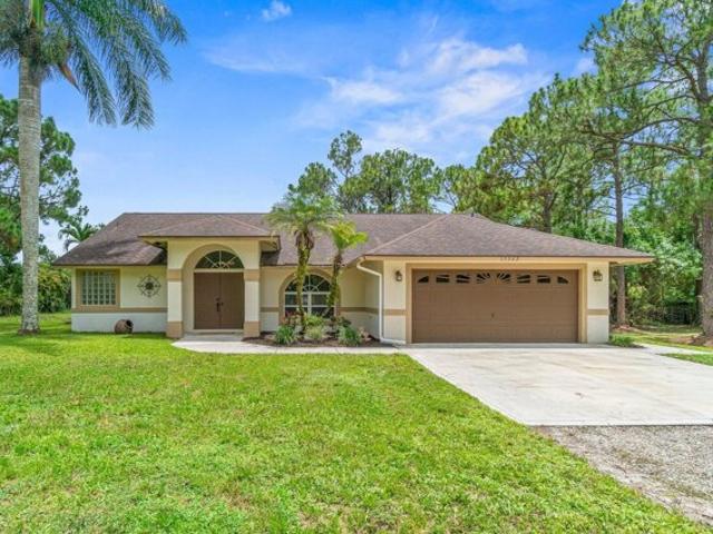 House for sale in Loxahatchee