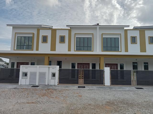 Terraced House for sale in Tangkak, Johor