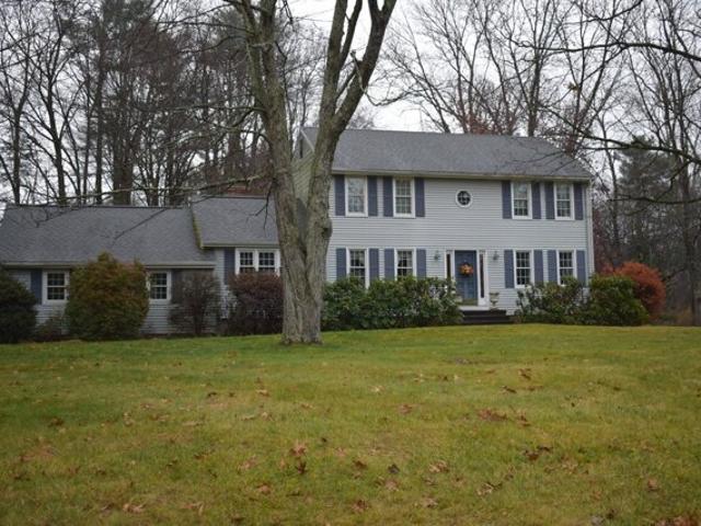 House for sale in Avon, Connecticut