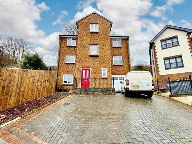 House for sale in Lyons, Greater London