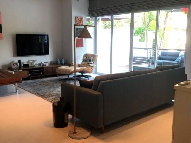 Condominium for sale in Tanglin Road