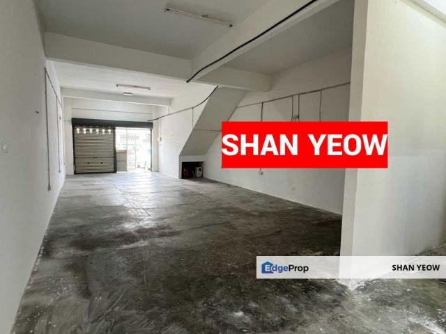 Shop for rent in Taman Tangling, Simpang Ampat