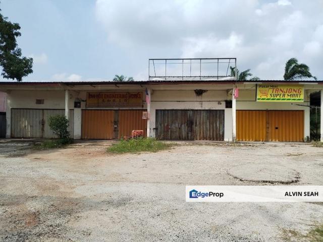 Shop for sale in Kuala Selangor, Selangor