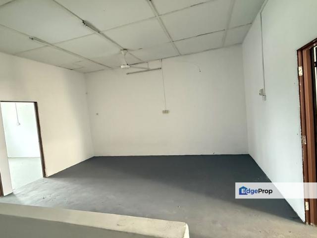 Shop for rent in Tanjong Malim, Perak