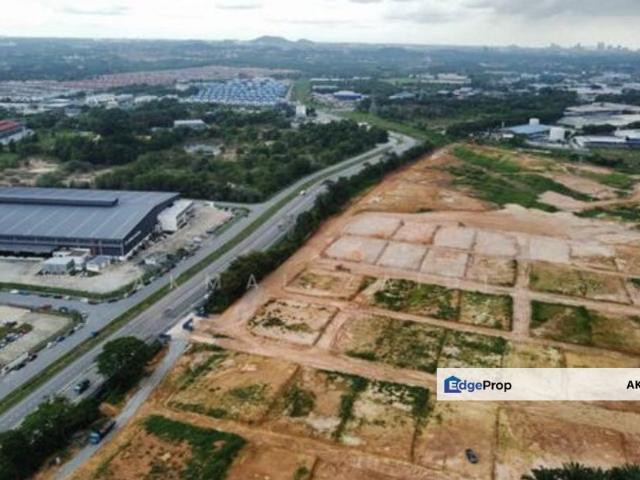Warehouse for sale in Malaka