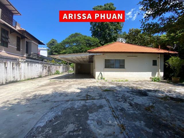 Bungalow for rent in Georgetown, Penang