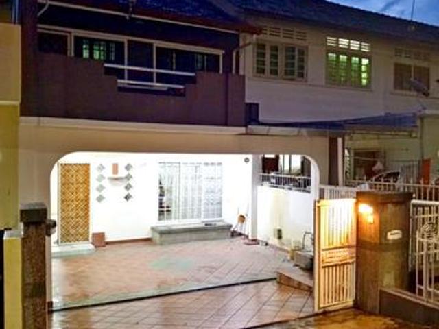 Terraced House for sale in Georgetown, Penang