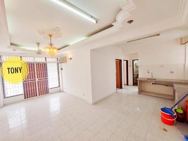 Apartment for sale in Georgetown, Penang