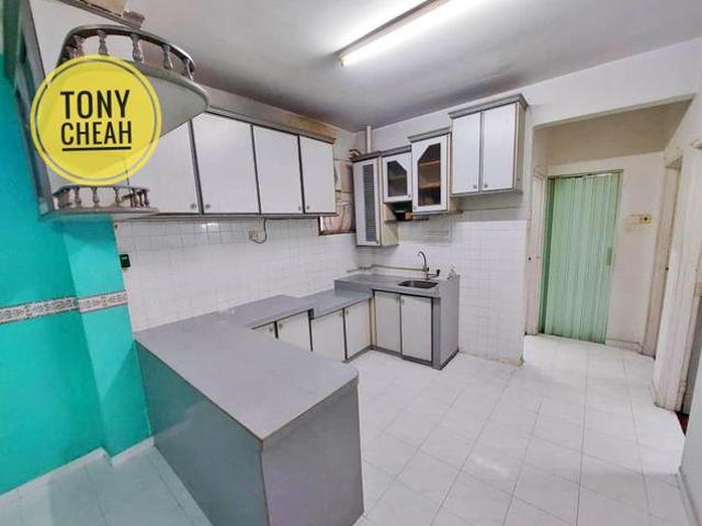 Apartment for sale in Georgetown, Penang