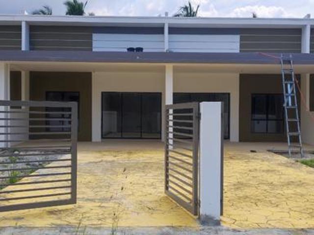Terraced House for sale in Kuala Selangor, Selangor