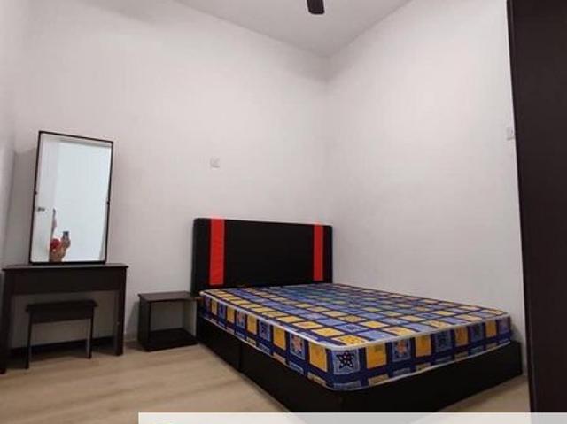 House for sale in Malaka