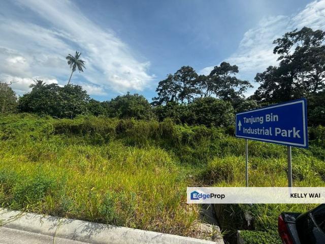 Shop for sale in Bukit Ledang, Johor