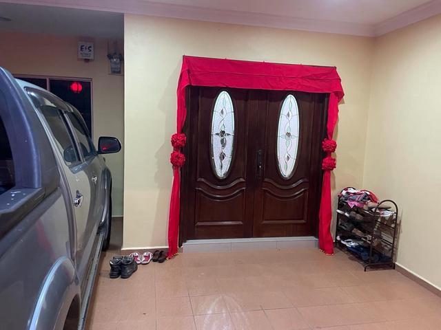 Terraced House for sale in Malaka