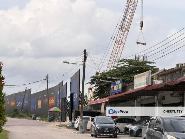 Shop for rent in Bukit Ledang, Johor