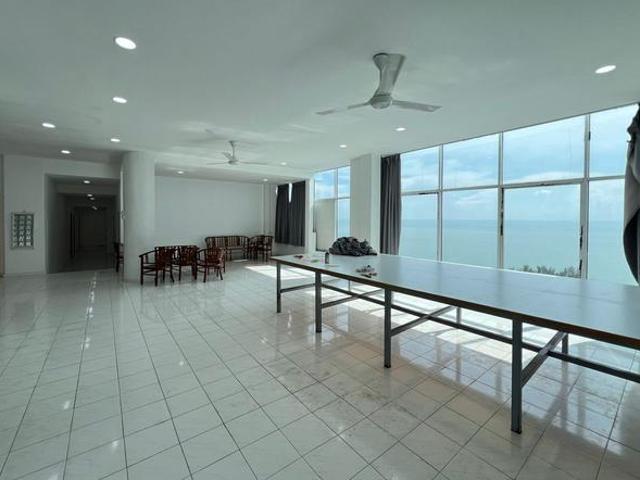 Condominium for sale in Malaka