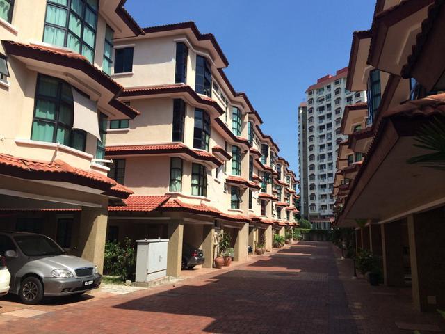 Townhouse for sale in Georgetown, Penang