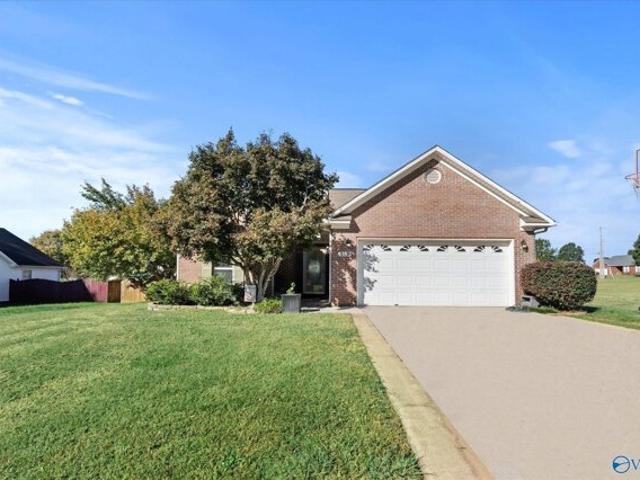 House for sale in New Market, Alabama