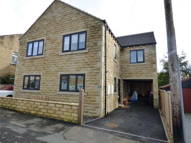 House for rent in Hightown Heights, Kirklees
