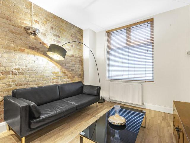Apartment for rent in Bermondsey Village, Greater London
