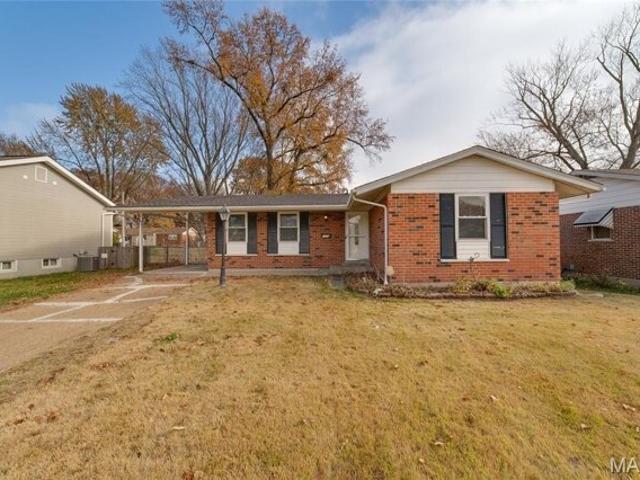 House for sale in Hazelwood, Missouri