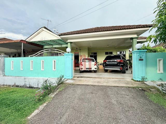 Residential House for sale in Lunas, Kedah