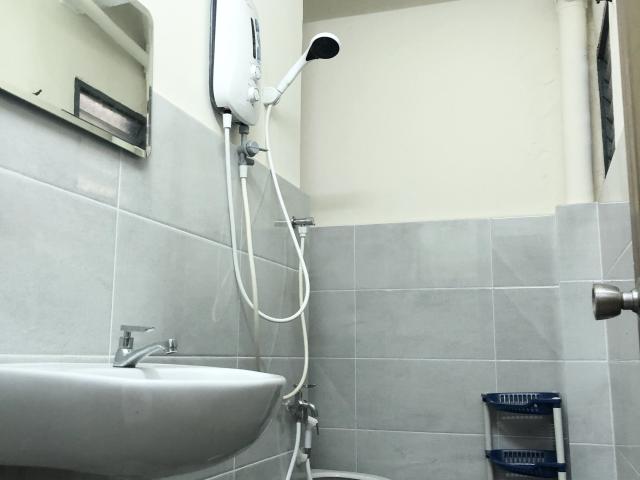 Room for rent in Petaling, Damansara Damai