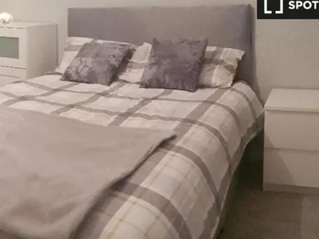 Apartment for rent in Barrachnie, Garrowhill