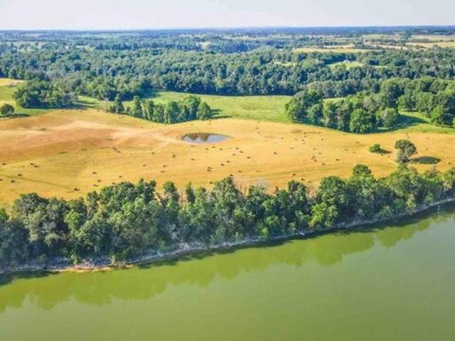 Land for sale in Lancaster