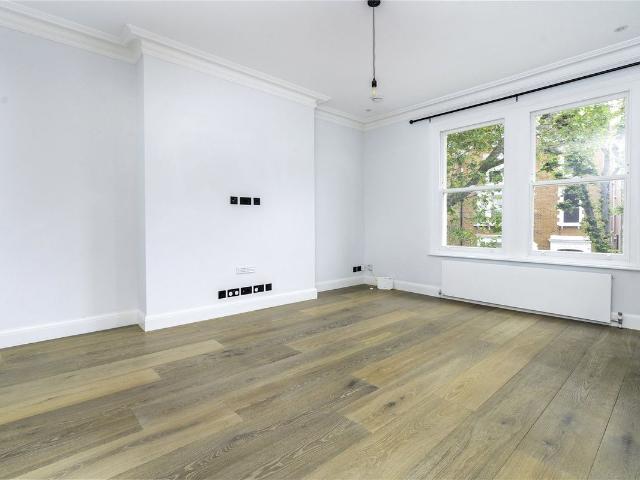 Apartment for rent in Gospel Oak, Greater London
